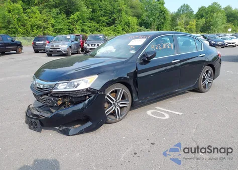 2017 Honda Accord Sport Se z USA, uszkodzony, nr VIN 1HGCR2F10HA243331